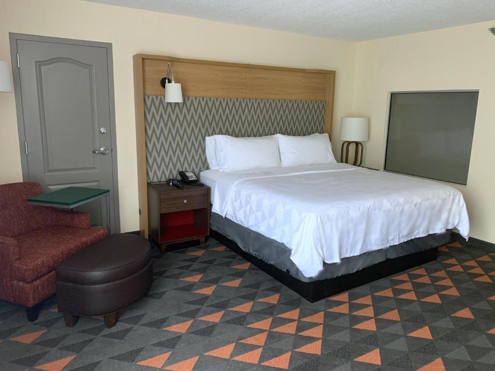 Holiday Inn Asheville - Biltmore West by IHG Image 13